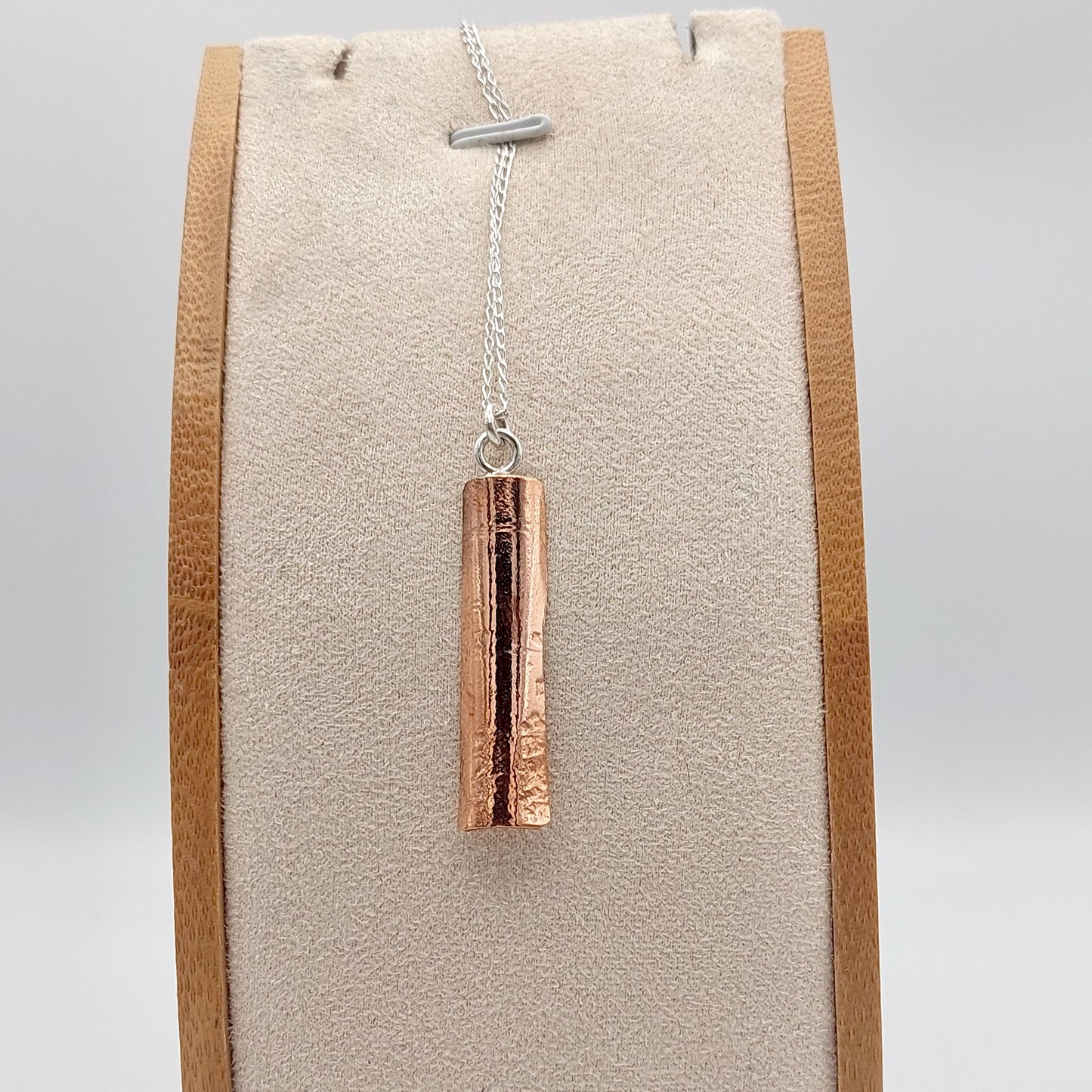 Abstract Pattern Curved Pendant